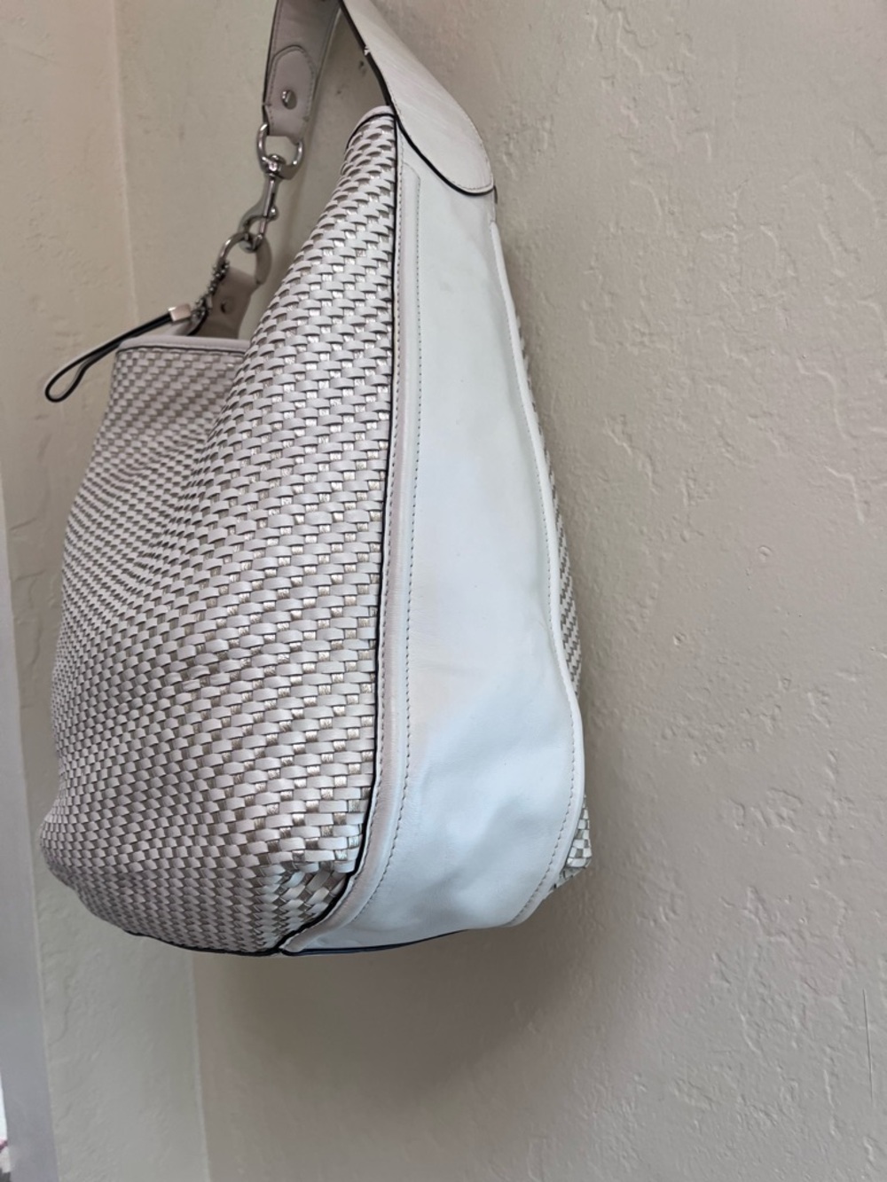Coach Park Avery White Woven Hobo Shoulder Bag - Picture 4 of 12